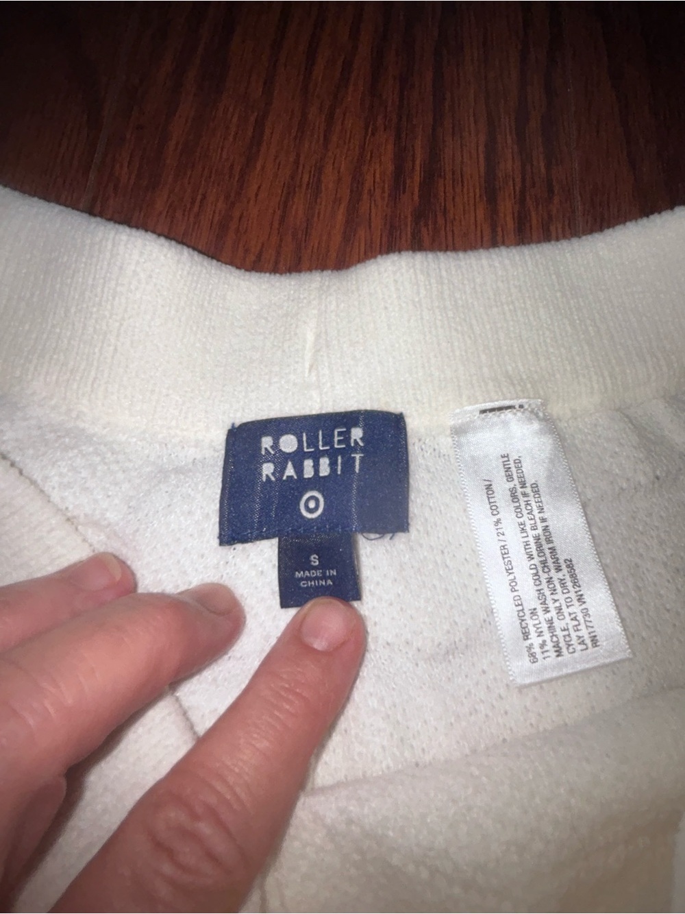 Roller Rabbit Cream Cozy knit shorts - Picture 4 of 4